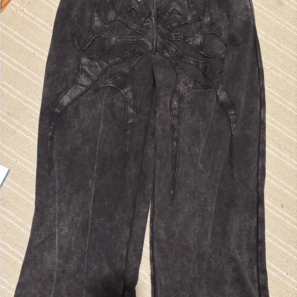 Phantom Troupe Sweats in perfect condition - Picture 7 of 7